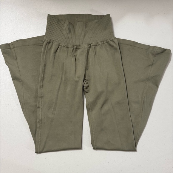Free People Movement flares - Picture 1 of 6